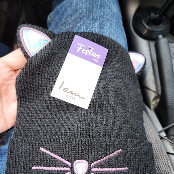 Kids iridescent cat ear winter hat with embroidered whiskers. - Picture 2 of 3